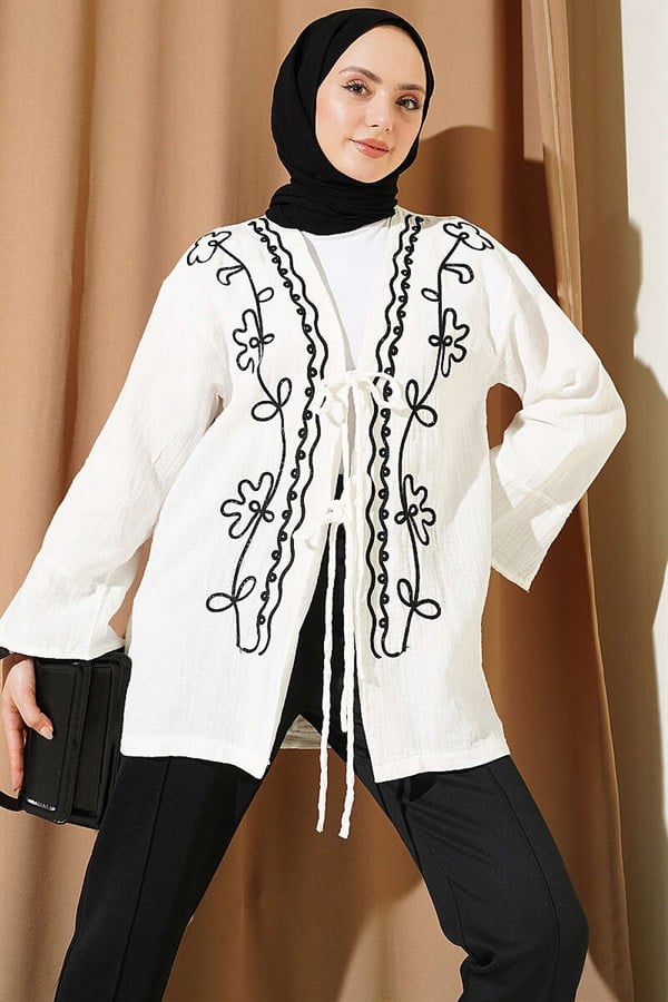 Embroidered Front Lace-Up Muslin Kimono, Ecru