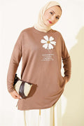 Tunic Latte with Daisy Emblem on Front