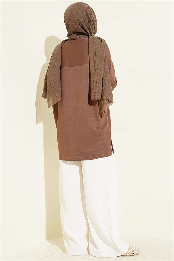 Tunic with Daisy Embroidery on the Front (Latte)