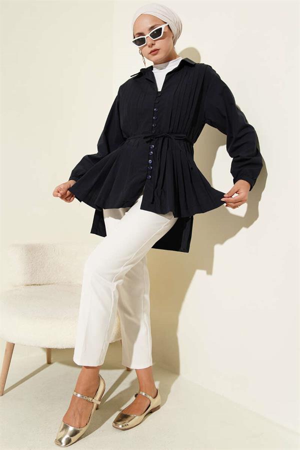 Pleated Front British Button-Down Shirt Navy Blue
