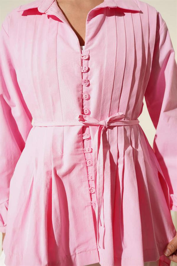 Pleated Front Brit Button-Down Shirt Pink