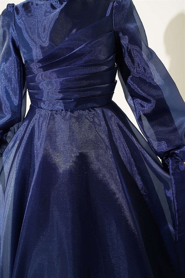 Navy Blue Pleated Tulle Evening Dress