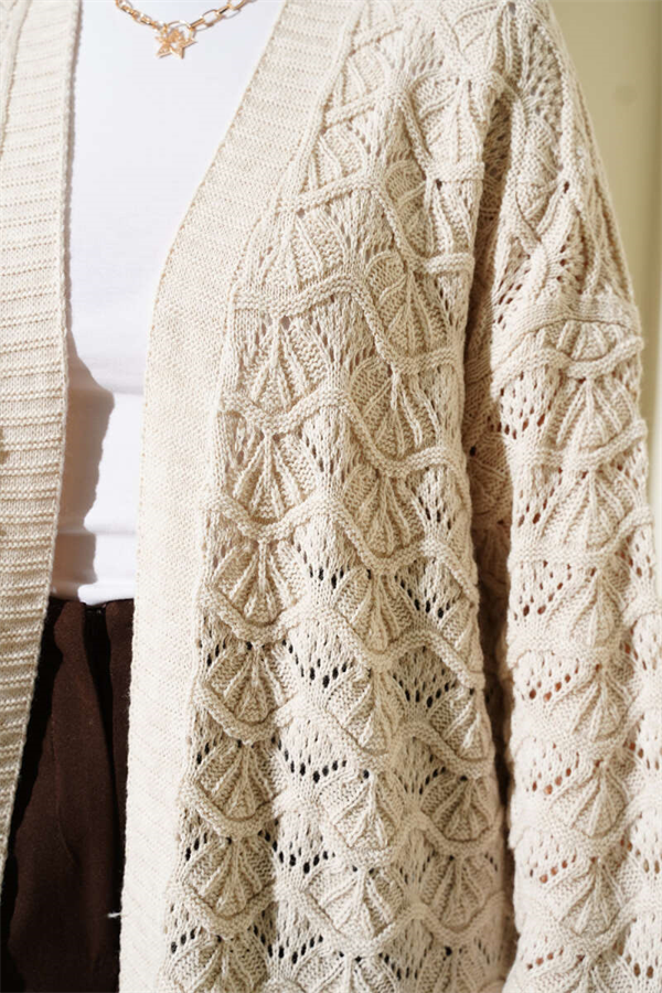 Knitted Cardigan with Detailed Knit Pattern and Stone Design