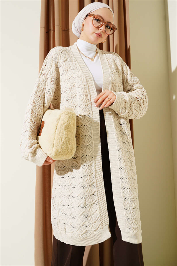 Knitted Cardigan with Detailed Knit Pattern and Stone Design
