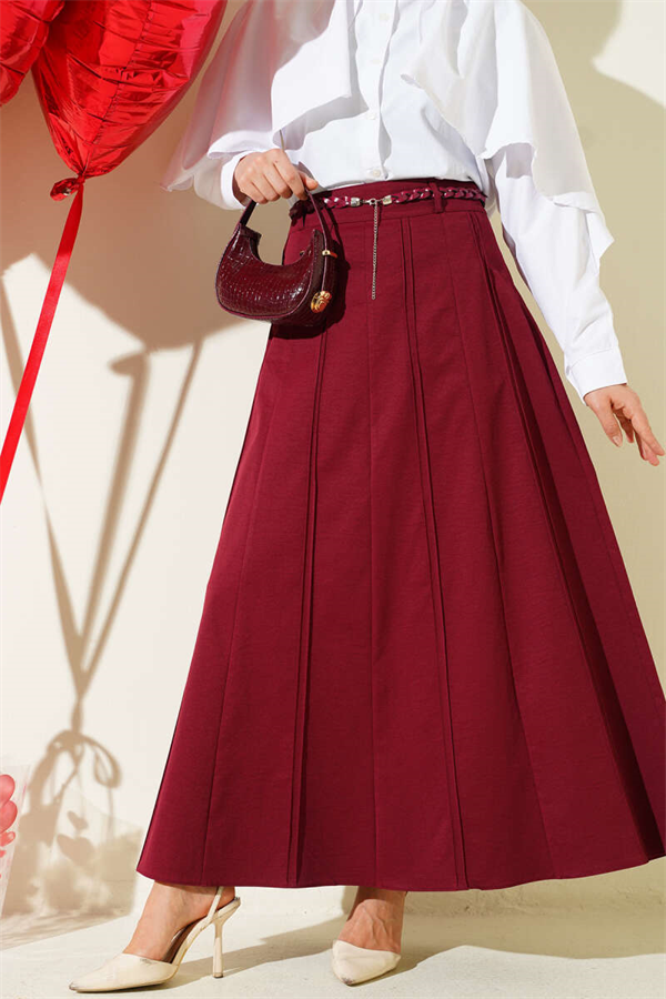 Knitted Belted Skirt in Burgundy