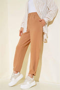 Casual Button-Up Trousers in Camel