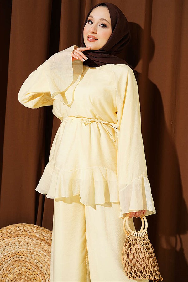 2 Piece Set with Ruffled Hem and Drawstring Belt, Yellow