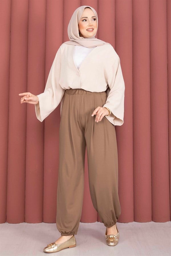 Relaxed Fit Harem Pants with Elasticated Cuffs, Camel