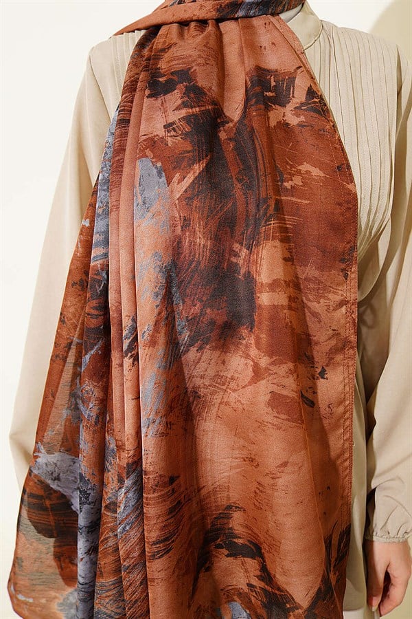 Palette Pattern Vio Light Shawl Latte