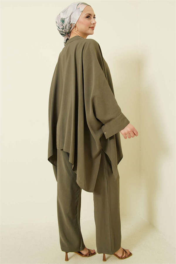 Oversize Tencel 2 Piece Set with Poncho, Khaki