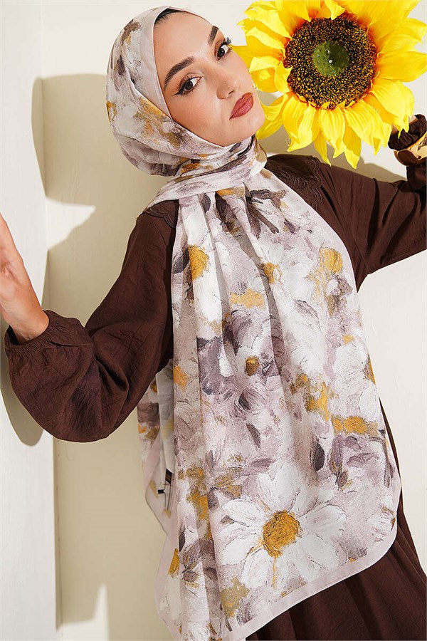 Daisy Flower Patterned Soft Scarf with Stones