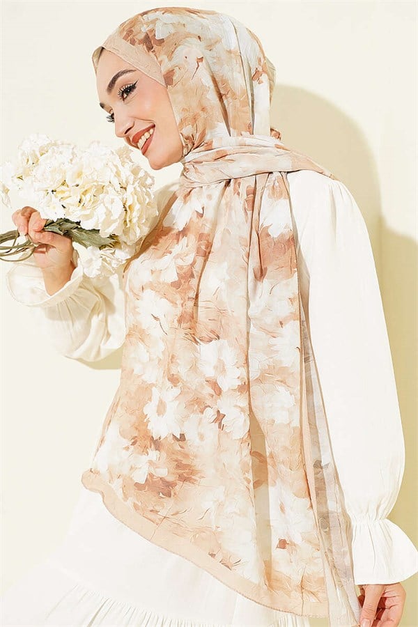 Daisy Patterned Bamboo Crash Shawl Beige