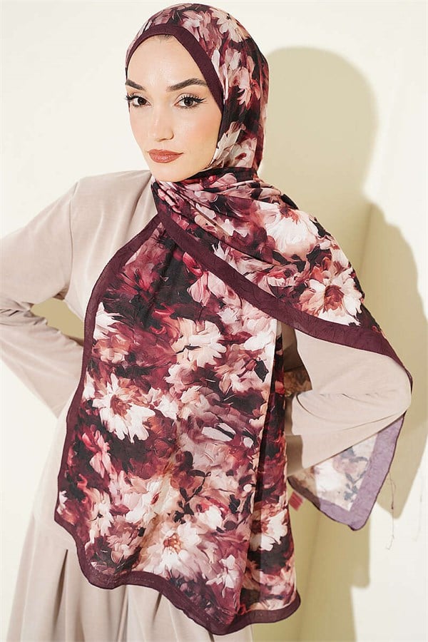 Daisy Patterned Bamboo Crash Shawl, Plum