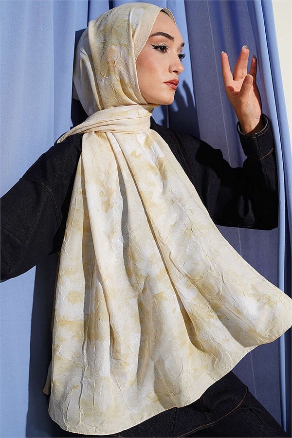 Daisy Patterned Bamboo Crush Scarf Yellow
