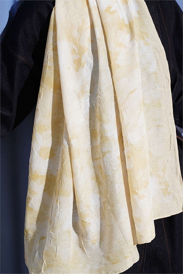 Daisy Patterned Bamboo Crush Scarf Yellow