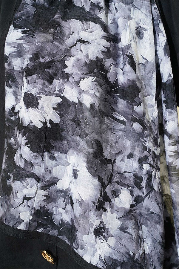 Daisy Patterned Bamboo Crash Scarf, Black