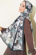 Daisy Patterned Bamboo Crash Shawl Emerald
