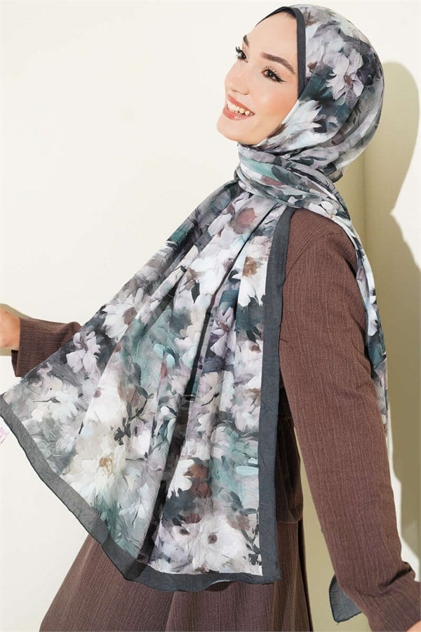 Daisy Patterned Bamboo Crash Shawl Emerald
