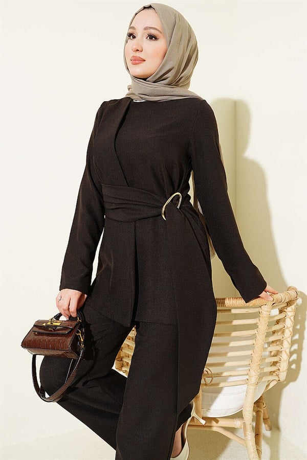 Detailed 2 Piece Set with Gold Buckle, Dark Brown
