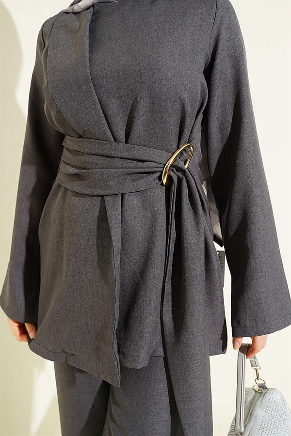 Detailed 2 Piece Set with Gold Buckle, Smoke Gray