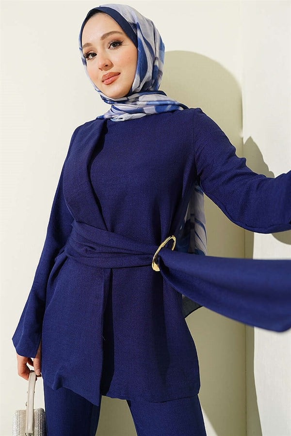 Detailed 2 Piece Set with Gold Buckle, Navy Blue