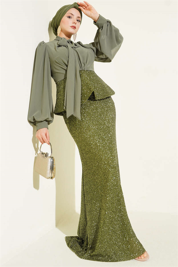 Sparkling Sequin Detail Evening Dress 2 Piece Set in Sage Green