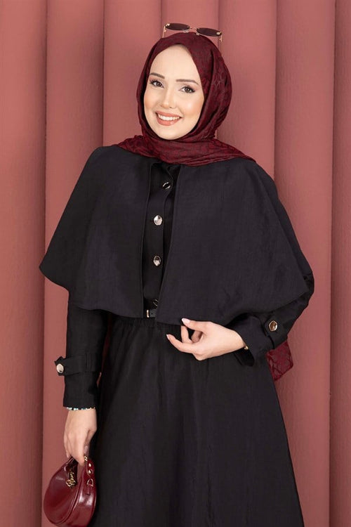 2 Piece Set with cape and epaulette detail, black.