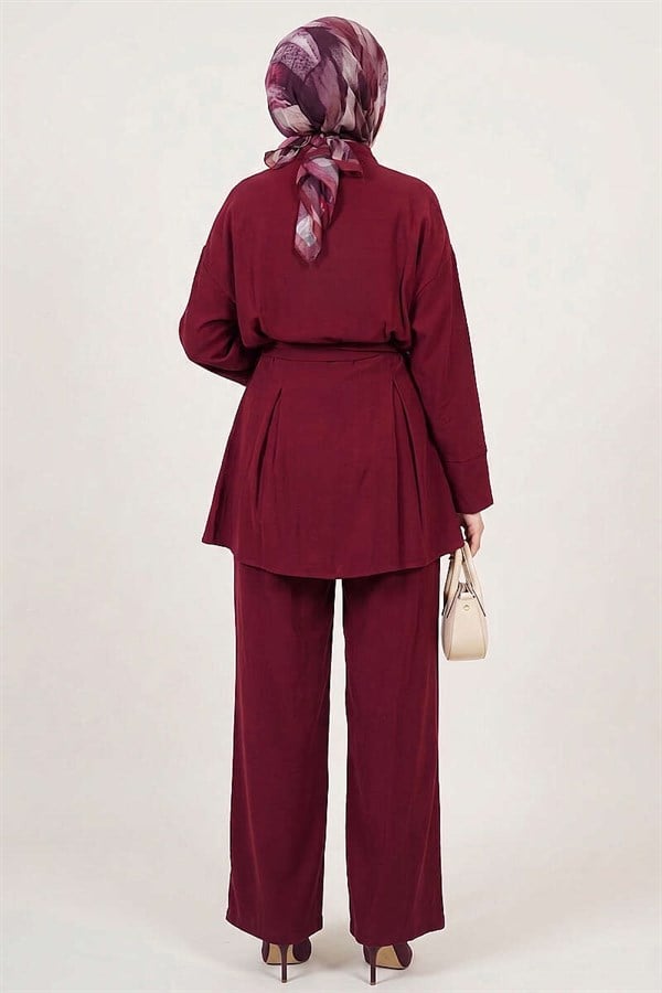 2 Piece Set with Detailed Belt, Burgundy