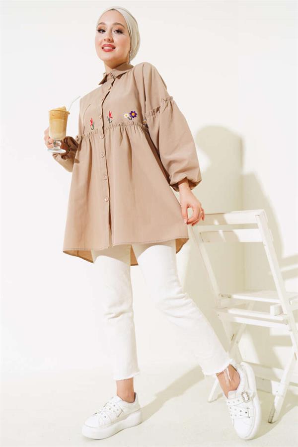 Pleated Floral Embroidered Shirt Milky Coffee