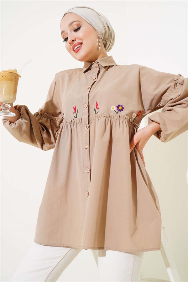 Pleated Floral Embroidered Shirt Milky Coffee