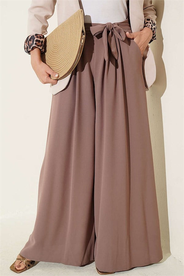 Pleated Detail Wide Leg Fabric Trousers, Milk Coffee