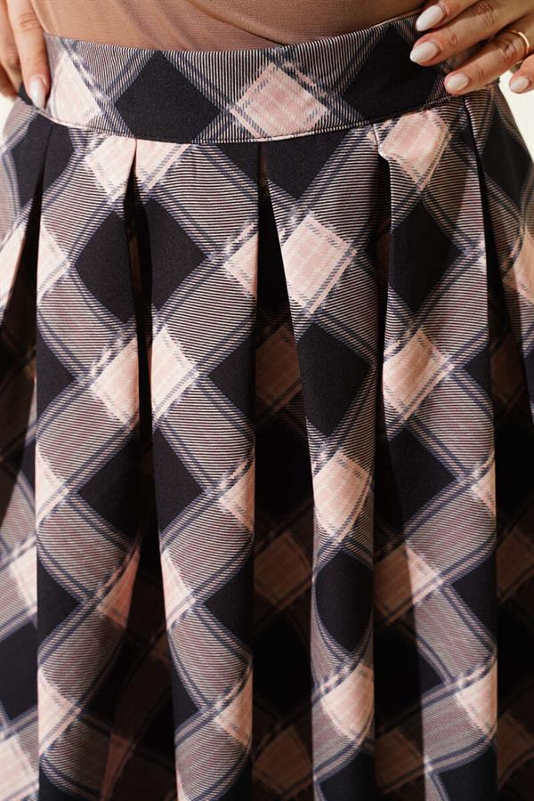 Pleated Plaid Zip-Up Skirt, Black