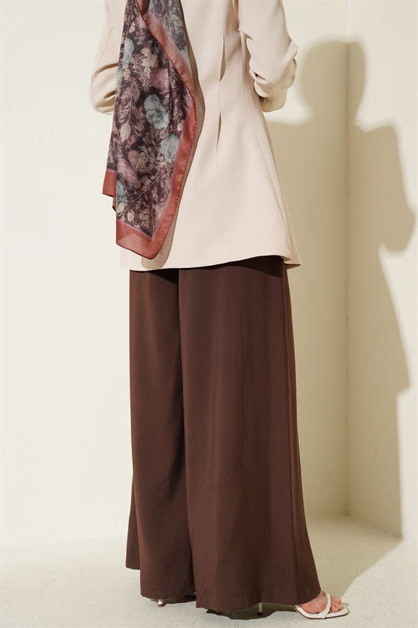 Pleated Belted Oversize Trousers, Brown