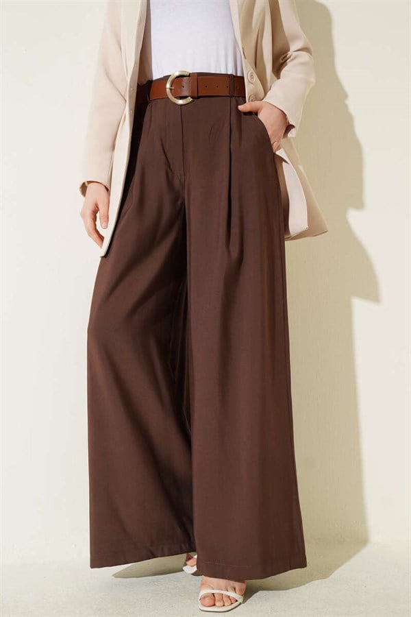 Pleated Belted Oversize Trousers, Brown