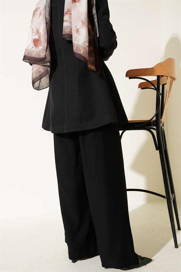 Pleated Belted Oversize Pants Black