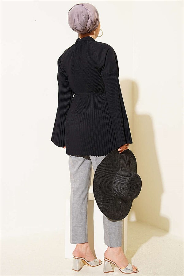 Pleated Shirt with Drawstring, Black