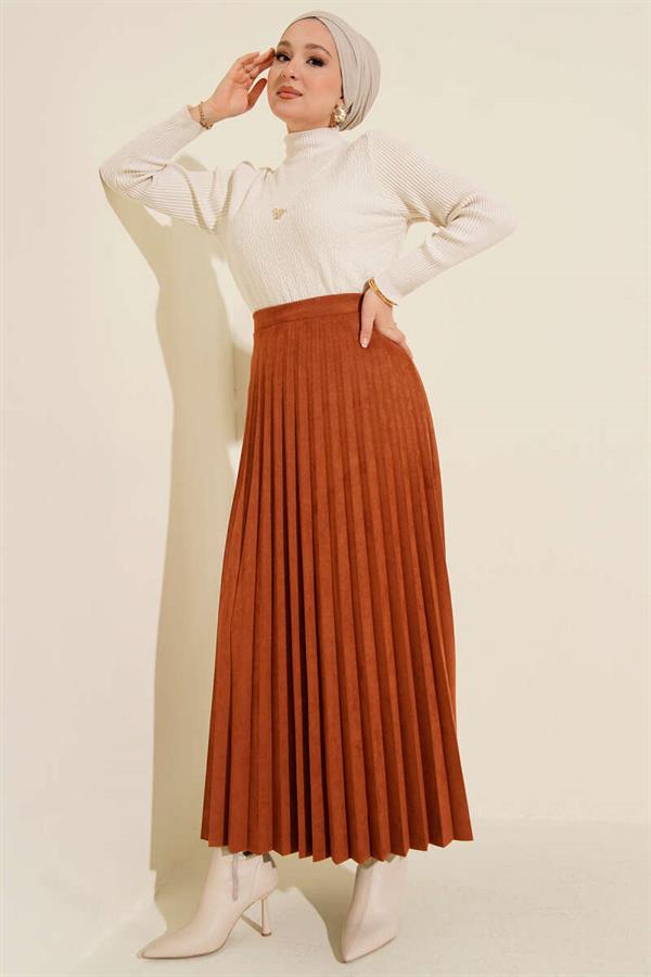 Pleated Suede Skirt Tile