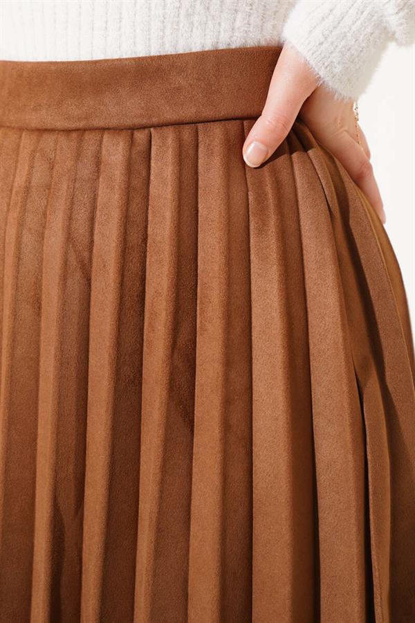 Pleated Suede Skirt Soft Brown