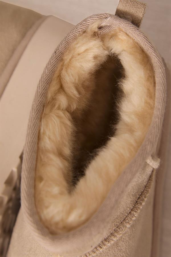 Platform Insole Fur Boots Beige