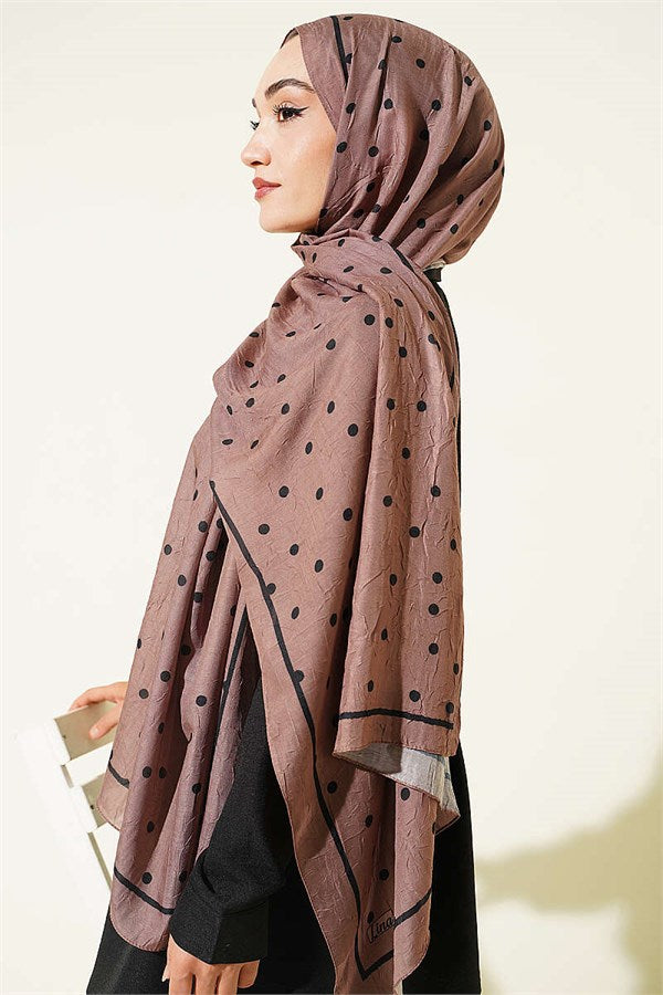 Polka Dot Bamboo Crush Shawl in Milk Coffee