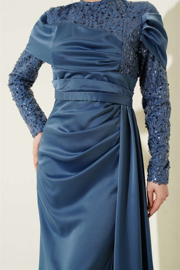Sequined Detailed Evening Dress with Train, Blue