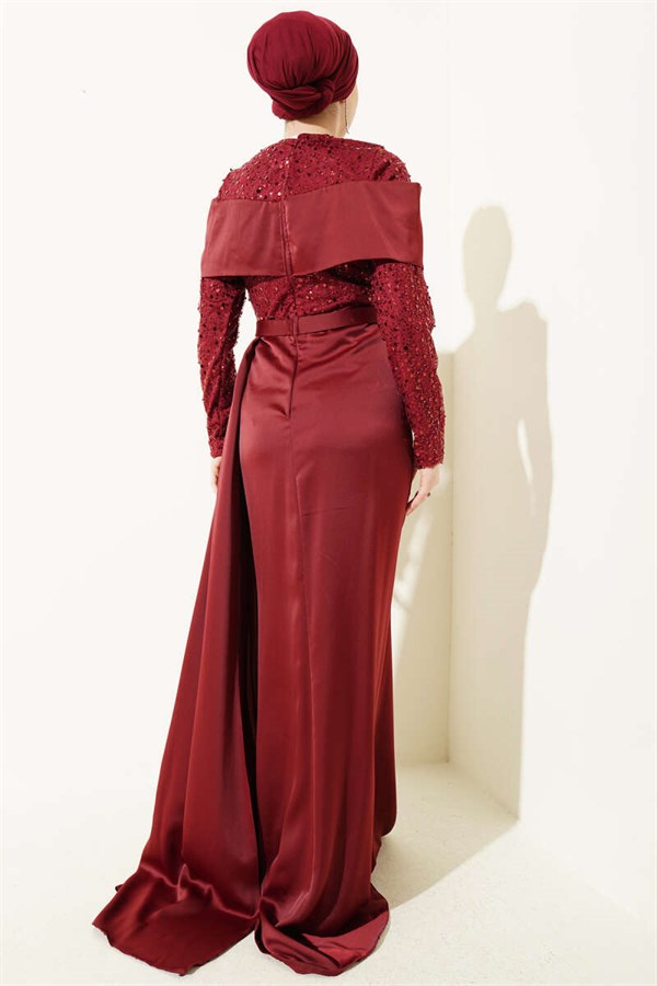 Burgundy Evening Dress with Sequin Details and Train