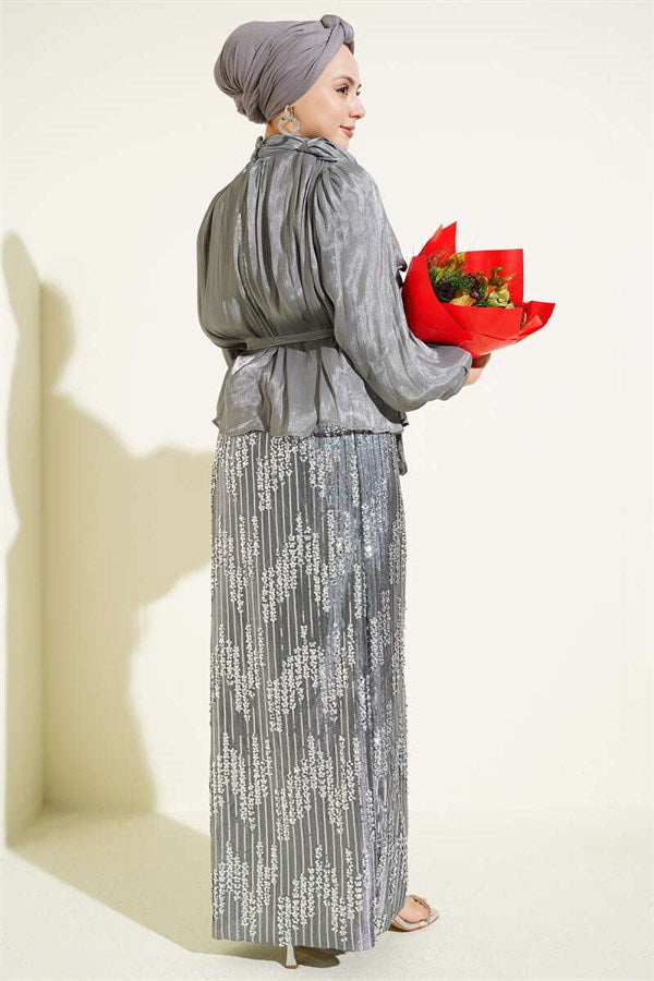 Grey Two-Piece Evening Dress Set with Sequined Skirt
