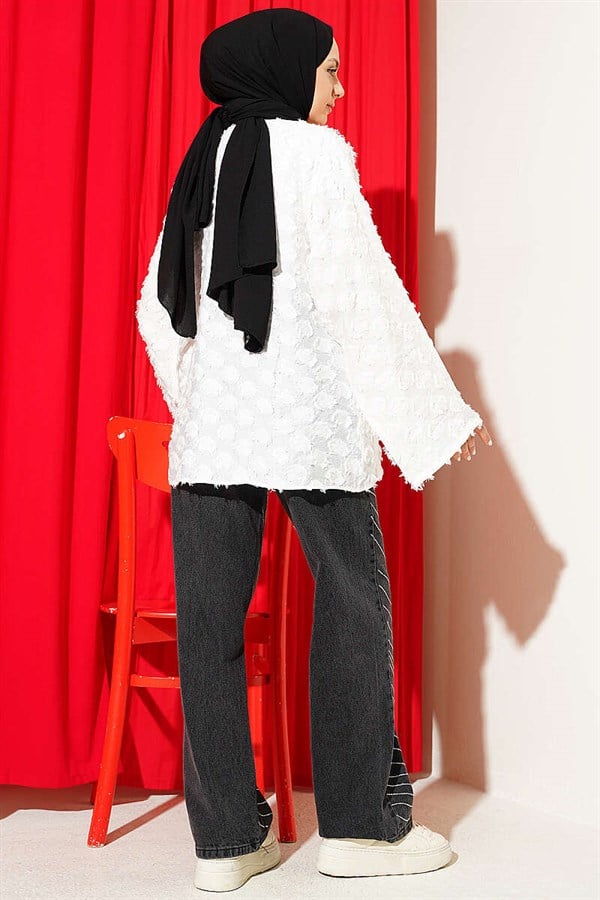 Tasseled Ruffled Tie Kimono, Ecru