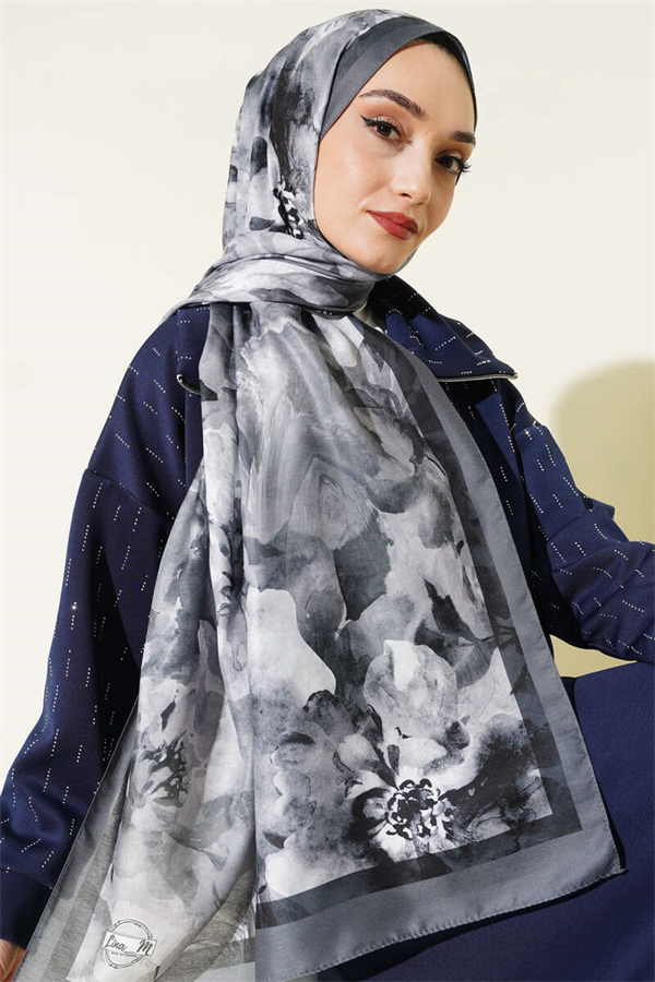 Retro Daisy Shawl, Smoke Grey