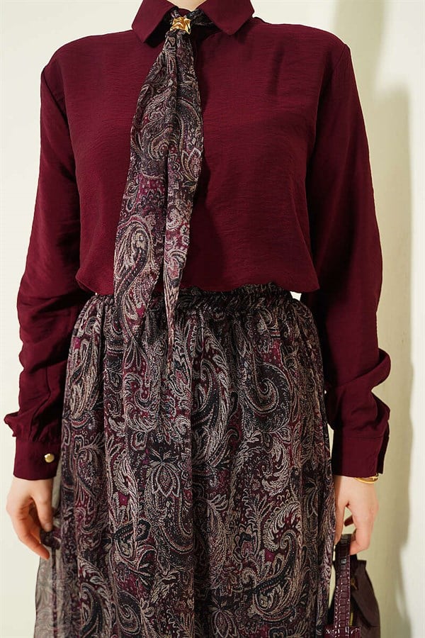 Retro Patterned Skirt and Scarf 2 Piece Set in Burgundy
