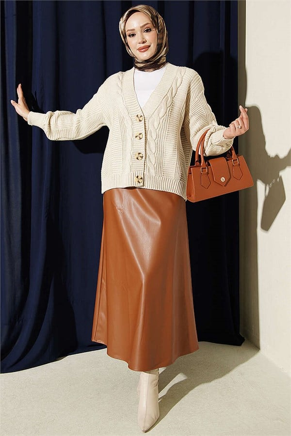 Braided Buttoned Short Knit Cardigan in Beige