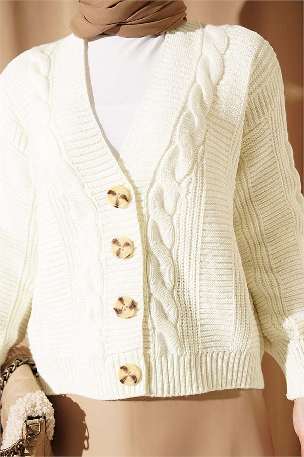 Cable Knit Buttoned Short Cardigan, Ecru
