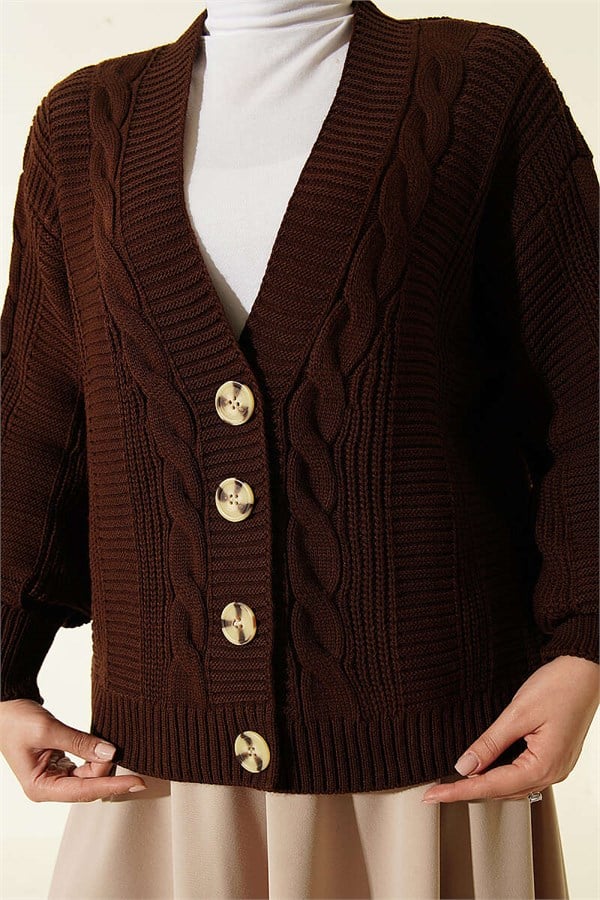 Braided Buttoned Knit Short Cardigan, Brown