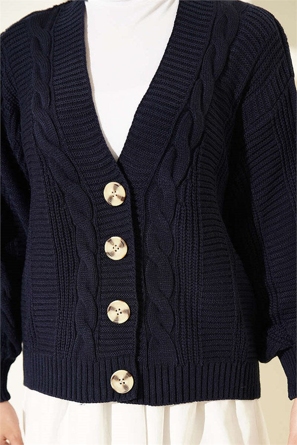 Hair Braid Buttoned Short Knit Cardigan Navy Blue
